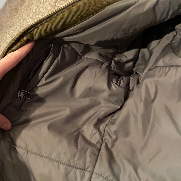 SOLD😍NORTH FACE XS women’s winter/fall jacket faux fur trendy  olive green belt - Picture 12 of 17